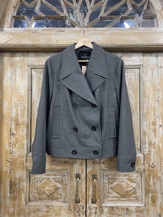 КОРОТКИЙ БУШЛАТ (легкое пальто-жакет, двубортное), из суконной шерсти меланж - фото 26035