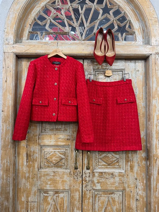 ЖАКЕТ короткий в стиле Шанель (из красного твида с пайетками) - фото 39777