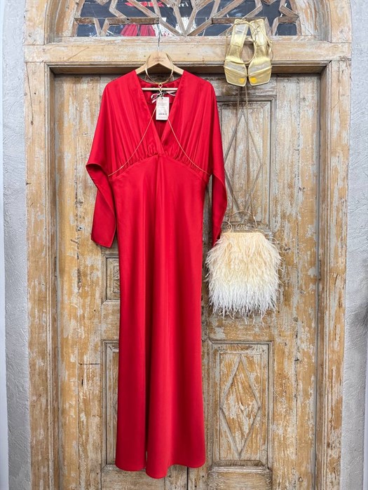 ПЛАТЬЕ (D-100) с драпировкой, подрезом на запАхе, цельнокроенными рукавами и двойной юбкой по косой (из премиум-атласа),  КРАСНЫЙ - фото 39975