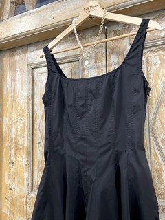ПЛАТЬЕ приталенное, без рукавов, юбка многоклинка (из итальянского хлопка) - фото 23937