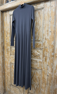 ПЛАТЬЕ длинное "Вторая кожа" с горлом, юбкой-колокол и длинными рукавами (из нежного вискозного джерси BL) - фото 38235