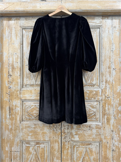 ПЛАТЬЕ мини с V-вырезом, рукавами буфами, складками по талии (из бархата Elle Saab) - фото 38279