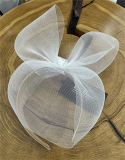 Ободок c сеточкой и бантом by Beretkah - фото 38466