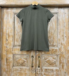 ВОДОЛАЗКА c короткой стойкой и коротким рукавом (из хлопкового трикотажа, зеленая)