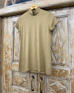 ВОДОЛАЗКА с коротким воротником и коротким рукавом (из тонкого трикотажа), теплый бежевый - фото 38603