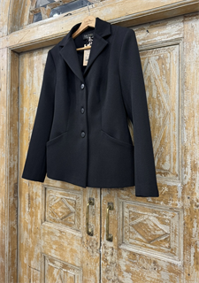 ЖАКЕТ приталенный, однобортный (из черной шерсти в рубчик) - фото 38668