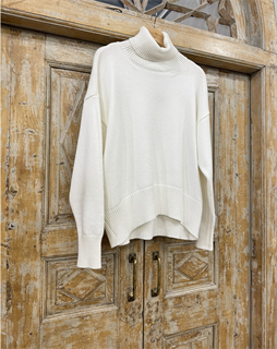 СВИТЕР оверсайз с горлом OneSize (из вискозы с полиэстером) - фото 38698