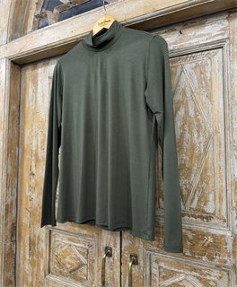 ВОДОЛАЗКА с коротким воротником (из трикотажа EVNG) - фото 38873