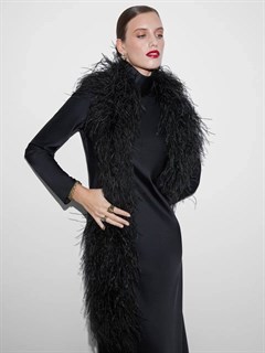 ПЛАТЬЕ с воротником ХОМУТ, по косой, из плотного черного атласа TW - фото 39225