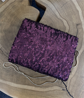 КЛАТЧ-конверт из БОРДО пайеток на цепочке - фото 39242