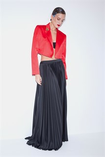 ЖАКЕТ "БОЛЕРО" с острыми лацканами, однобортный, приталенный (из КРАСНОГО атласа) - фото 39415