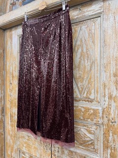 ЮБКА-КАРАНДАШ из пайеток, с разрезом сзади (длина 77 см), БОРДО - фото 40015