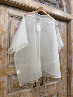 БЛУЗКА из органзы "АУРА", минималистичная, с коротким рукавом, с круглым вырезом, оверсайз (АЙВОРИ) - фото 40151