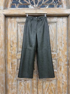 БРЮКИ ШИРОКИЕ "ТРУБЫ"  (из ЭКО-кожи "КРОКОДИЛ"), ЗЕЛЕНЫЙ - фото 41124