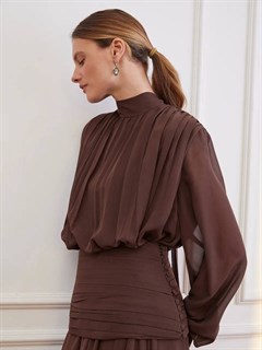 ПЛАТЬЕ c драпировкой на плечах и юбкой-солнце, многослойное, из шифона (ШОКОЛАД) - фото 41720