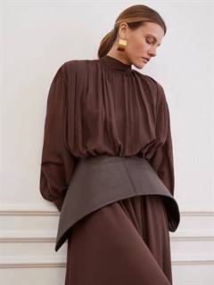 ПЛАТЬЕ c драпировкой на плечах и юбкой-солнце, многослойное, из шифона (ШОКОЛАД) - фото 41723