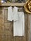 ЖИЛЕТКА для костюма-тройки (из пайеток, белая) - фото 27365