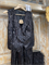 ЖИЛЕТКА для костюма-тройки (из пайеток, черная) - фото 27389