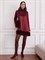 ПЛАТЬЕ с воротником ХОМУТ, по прямой, с меховой отделкой (из вискозного шелка ИЛЛЮЗИОН/ILLUSIO), БОРДО - фото 43163